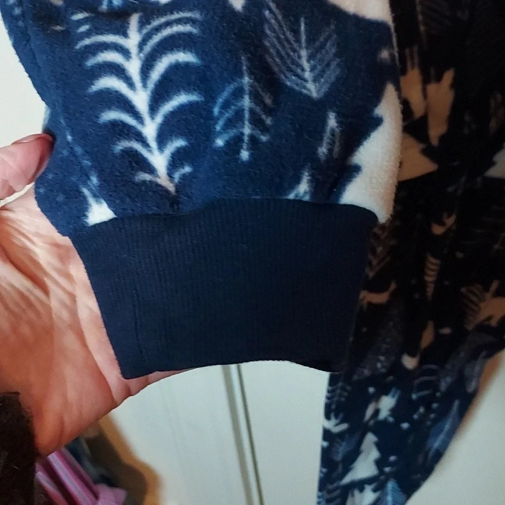 Old Navy Microfleece Pajama Set Blue Trees